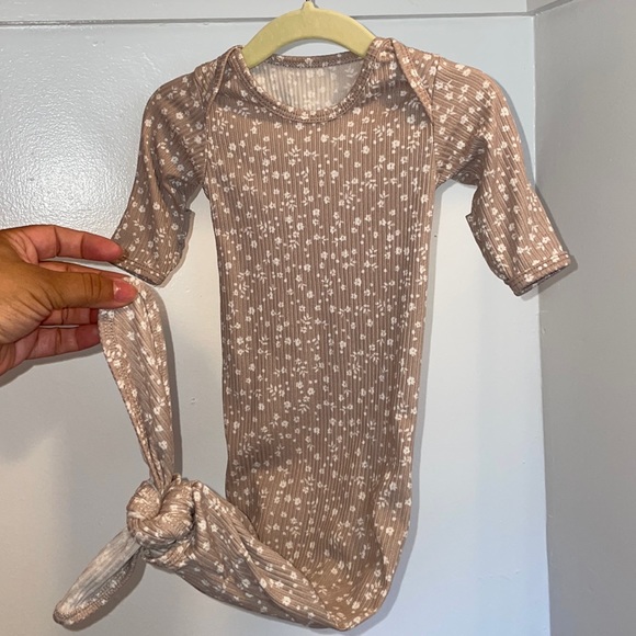 KB Essentials Sleeper Only - Picture 1 of 2